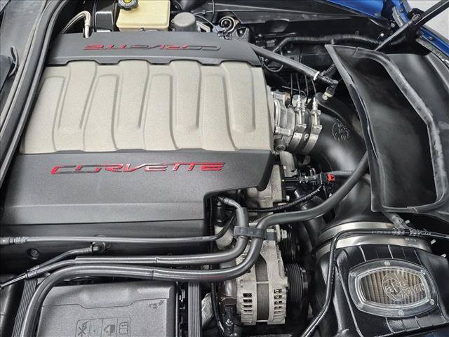 Used 2016 Chevrolet Corvette Stingray Coupe w/ 2LT Preferred Equipment Group RWD image 17