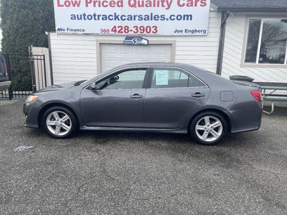 Used 2014 Toyota Camry SE