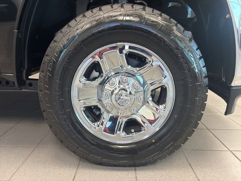 Used 2022 RAM 2500 Big Horn w/ Snow Chief Group image 9