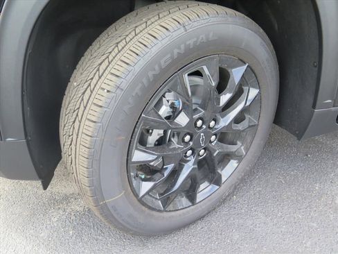 New 2026 Chevrolet Traverse LT w/ Enhanced Driving Package image 16