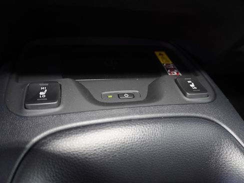 Certified 2026 Toyota Corolla XSE FWD image 18