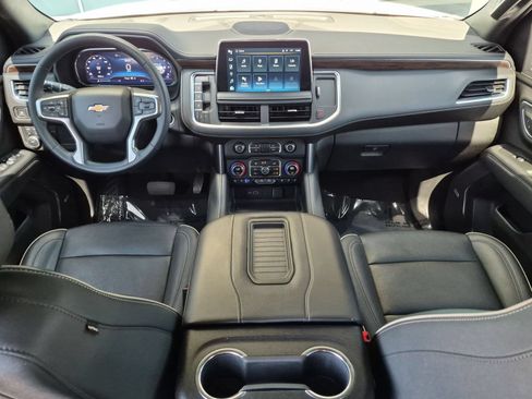 Used 2023 Chevrolet Tahoe Premier AWD/4WD image 23