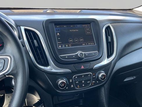 Used 2019 Chevrolet Equinox LT FWD image 10