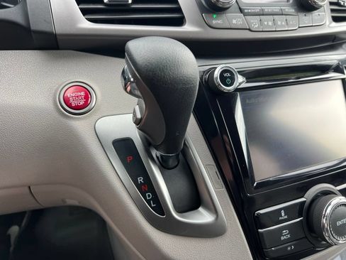 Used 2016 Honda Odyssey EX-L image 14