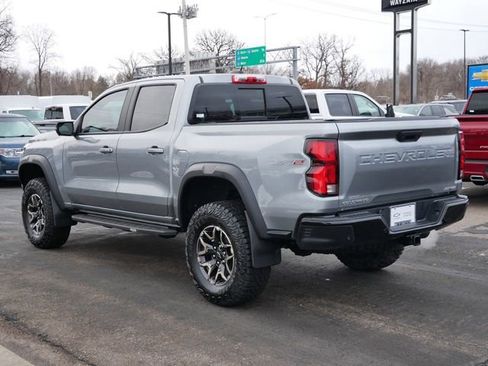 Used 2024 Chevrolet Colorado ZR2 w/ Technology Package image 4