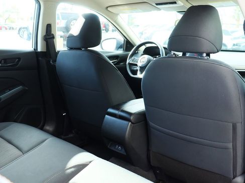 Used 2024 Nissan Altima 2.5 SV image 28