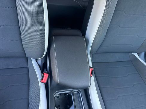 New 2026 Volkswagen Taos SE image 38