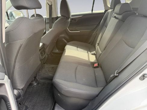 Used 2025 Toyota RAV4 LE AWD/4WD image 17