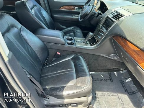 Used 2014 Lincoln MKX AWD w/ Equipment Group 102A image 15