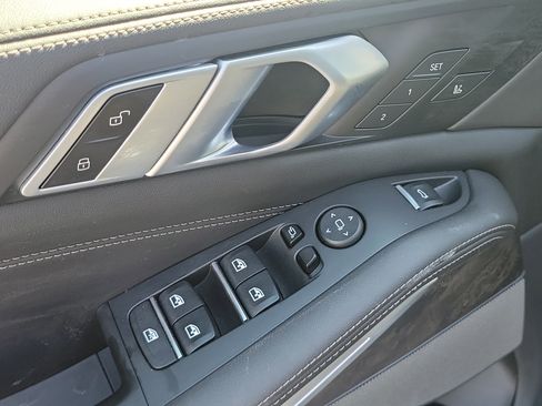 Certified 2024 BMW X5 sDrive40i w/ Premium Package RWD image 19