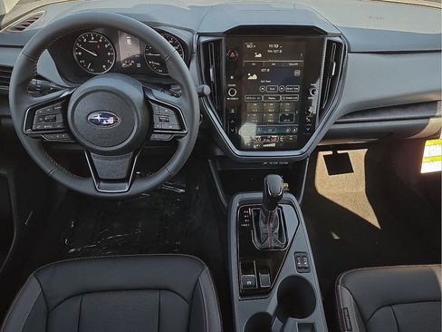 New 2025 Subaru Crosstrek 2.5i Limited image 12