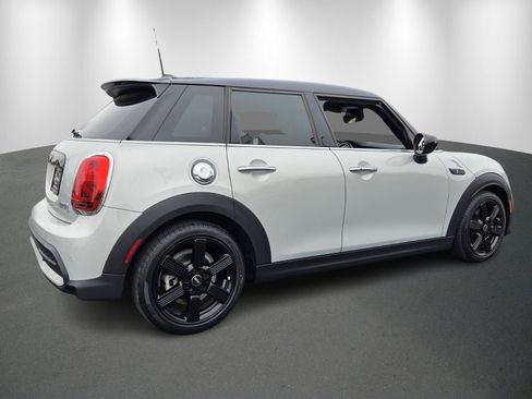 Used 2022 MINI Cooper S image 7