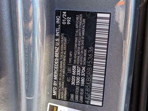 Certified 2024 Mercedes-Benz GLE 450 4MATIC image 37