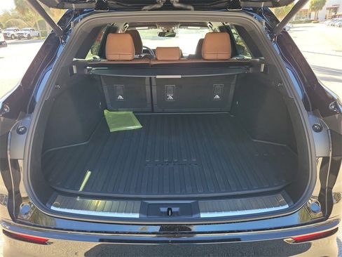 New 2026 Toyota Crown Signia image 9