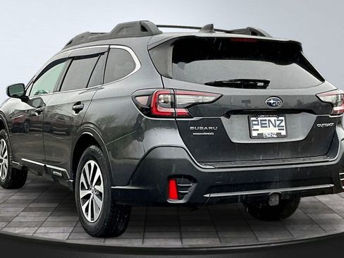 Used 2021 Subaru Outback Premium AWD/4WD image 4