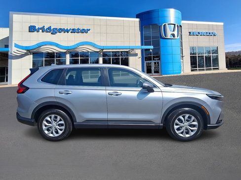 Used 2024 Honda CR-V LX image 7