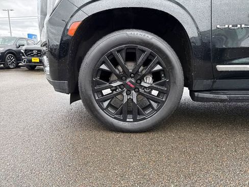 Used 2021 GMC Yukon SLT w/ SLT Luxury Plus Package image 50