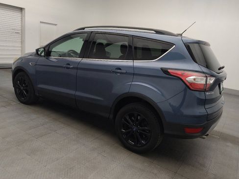 Used 2018 Ford Escape SE FWD image 3