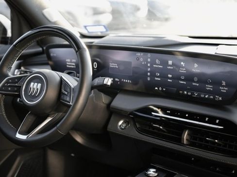 Used 2025 Buick Enclave Avenir w/ Super Cruise Package image 13