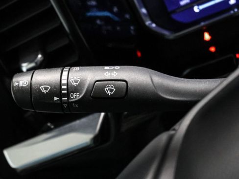 Used 2024 Chevrolet Silverado 3500 LT w/ Convenience Package image 35