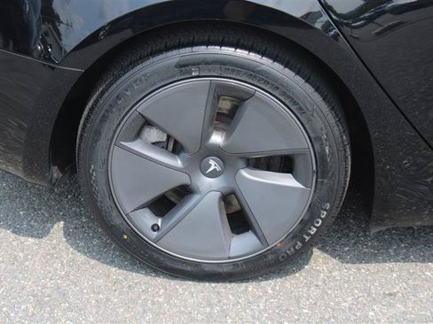 Used 2023 Tesla Model 3 Standard Range RWD image 8