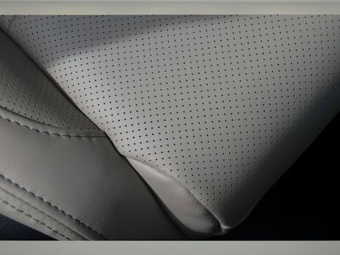 New 2026 Subaru Ascent Limited image 33