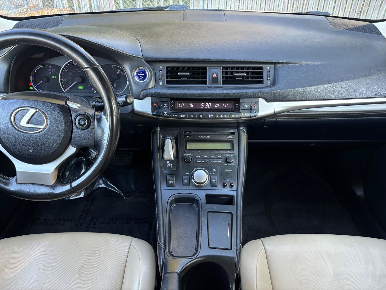 Used 2016 Lexus CT 200h w/ Seat Comfort Package FWD image 17