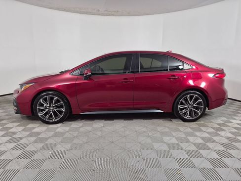 Used 2022 Toyota Corolla SE FWD image 6
