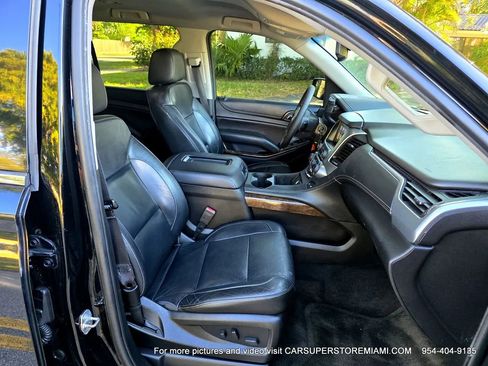 Used 2018 Chevrolet Suburban LT image 41