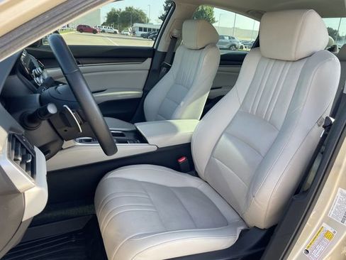 Used 2019 Honda Accord EX-L image 24