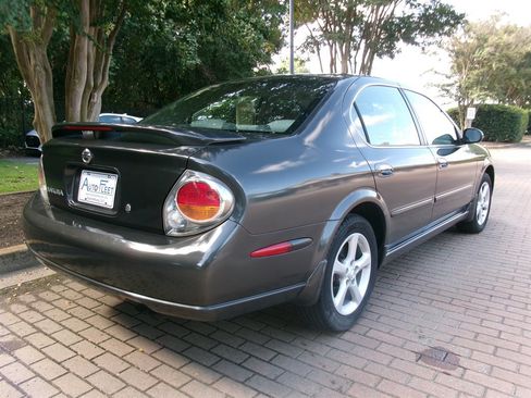 Used 2003 Nissan Maxima GXE FWD image 7