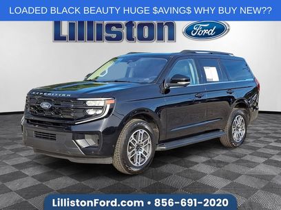 Used 2025 Ford Expedition Active