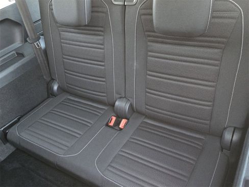 Certified 2022 Volkswagen Tiguan S image 16