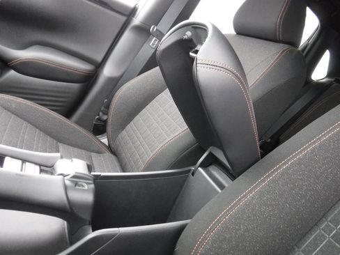 Used 2023 Honda HR-V Sport image 15