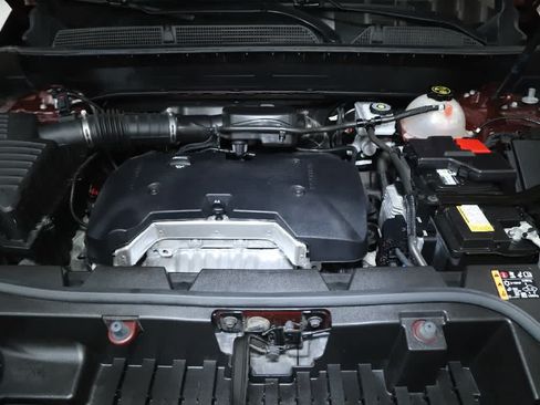 Used 2020 GMC Acadia SLE w/ Driver Convenience Package FWD image 36