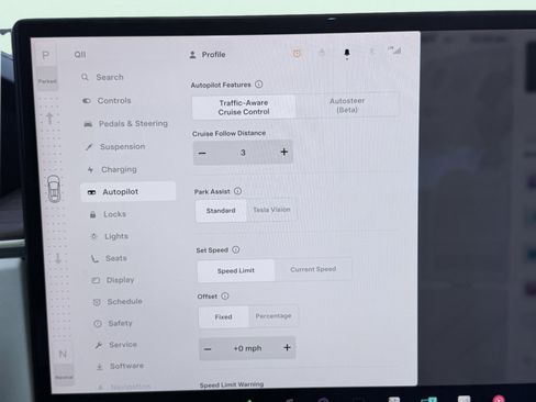 Used 2022 Tesla Model X image 78
