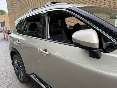 New 2026 Nissan Rogue Platinum AWD/4WD image 6