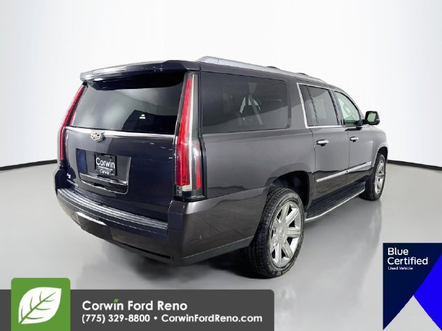 Used 2017 Cadillac Escalade ESV Premium Luxury AWD/4WD image 10