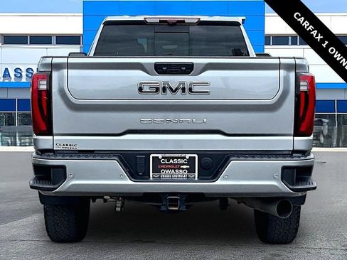 Used 2025 GMC Sierra 3500 Denali Ultimate AWD/4WD image 6