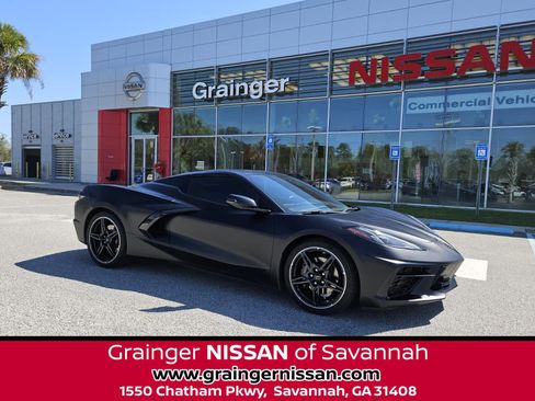 Used 2022 Chevrolet Corvette Stingray Convertible w/ 1LT image 1