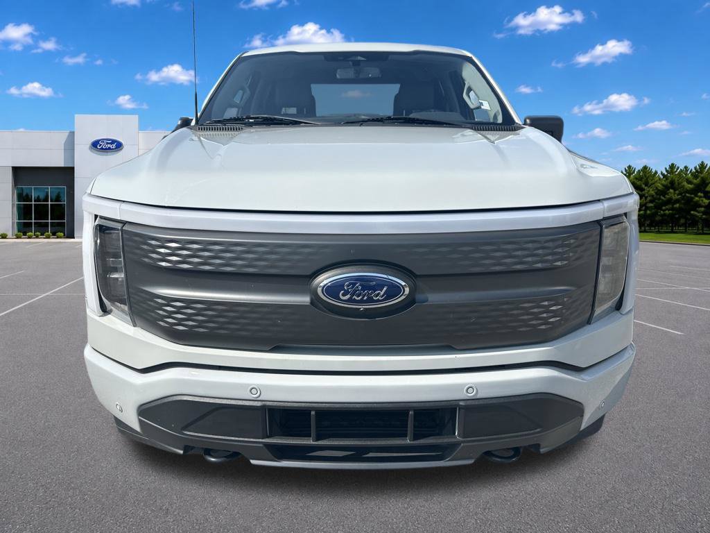 Used 2023 Ford F150 Lightning XLT AWD/4WD image 6