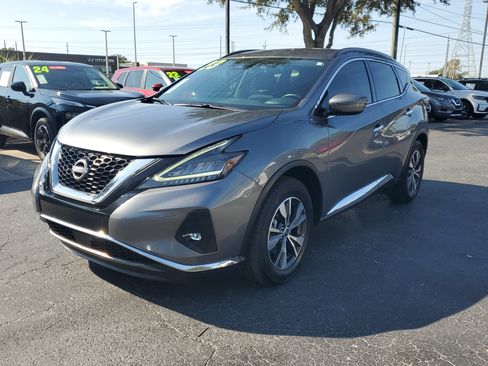 Used 2023 Nissan Murano SV image 3