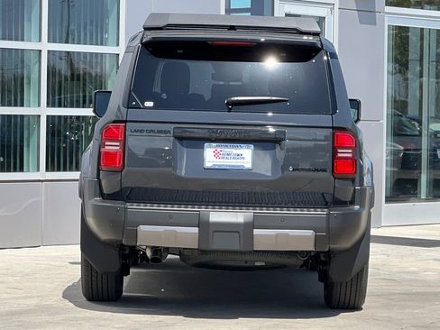 New 2026 Toyota Land Cruiser w/ Premium Package AWD/4WD image 5