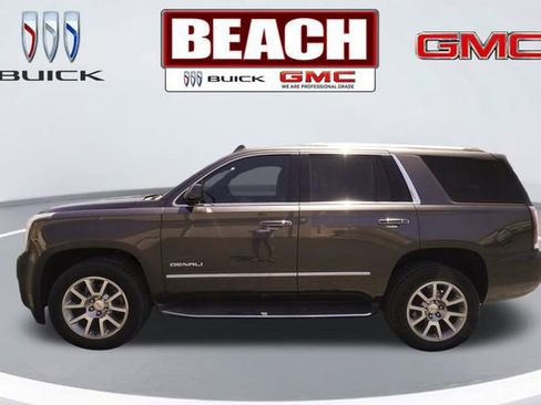 Used 2018 GMC Yukon Denali RWD image 18