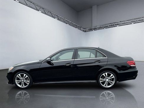 Used 2015 Mercedes-Benz E 350 4MATIC Sedan image 2