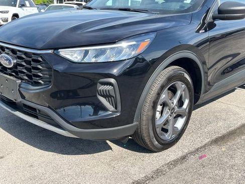 Used 2025 Ford Escape ST-Line image 12