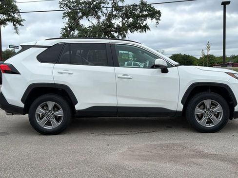 Certified 2024 Toyota RAV4 XLE FWD image 4