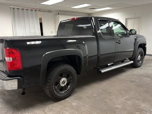 Used 2013 Chevrolet Silverado 1500 LT w/ All-Star Edition AWD/4WD image 5