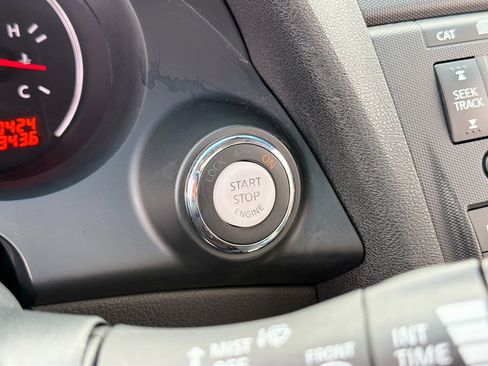 Used 2012 Nissan Altima 2.5 SL w/ 2.5SL Pkg FWD image 8