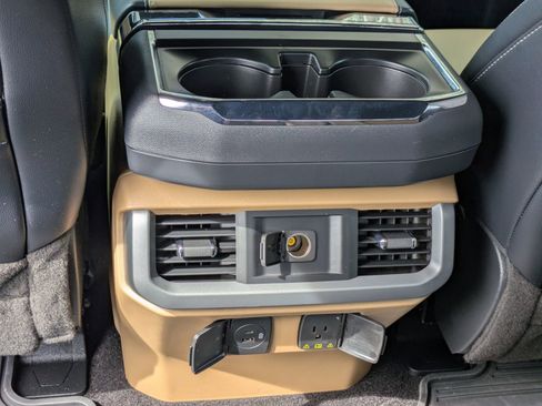 Certified 2022 Ford F150 Lariat image 31